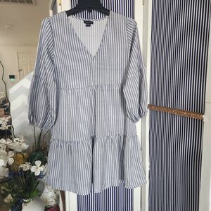 Style House Stripe Blue White Shift Dress Size M